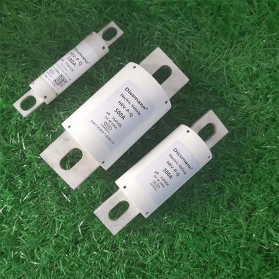 इलेक्ट्रिक वाहन हाई ब्रेकिंग फ्यूज के लिए DC750V फ्यूज पावर कंट्रोल सिस्टम की सुरक्षा करता है