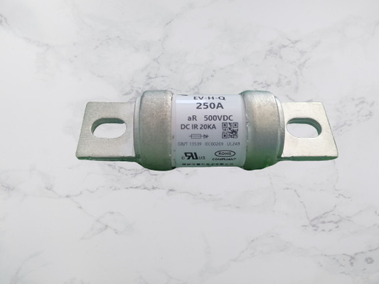 500VDC बोल्ट टाइप फ्यूज, सेमीकंडक्टर सिरेमिक 150Amp फास्ट एक्टिंग फ्यूज