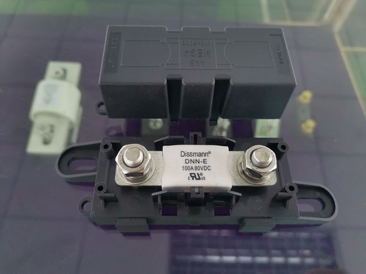 32VDC सिरेमिक ऑटोमोटिव बोल्ट टाइप फ्यूज, 58VDC 80VDC बोल्टेड फ्यूज