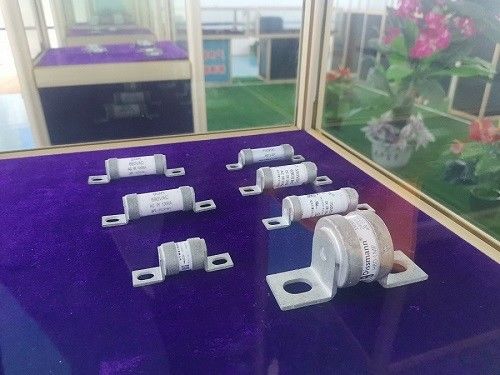 हाइब्रिड EV DC20KA सिरेमिक फ़्यूज़ DC750V रिप्लेसमेंट UL प्रमाणित